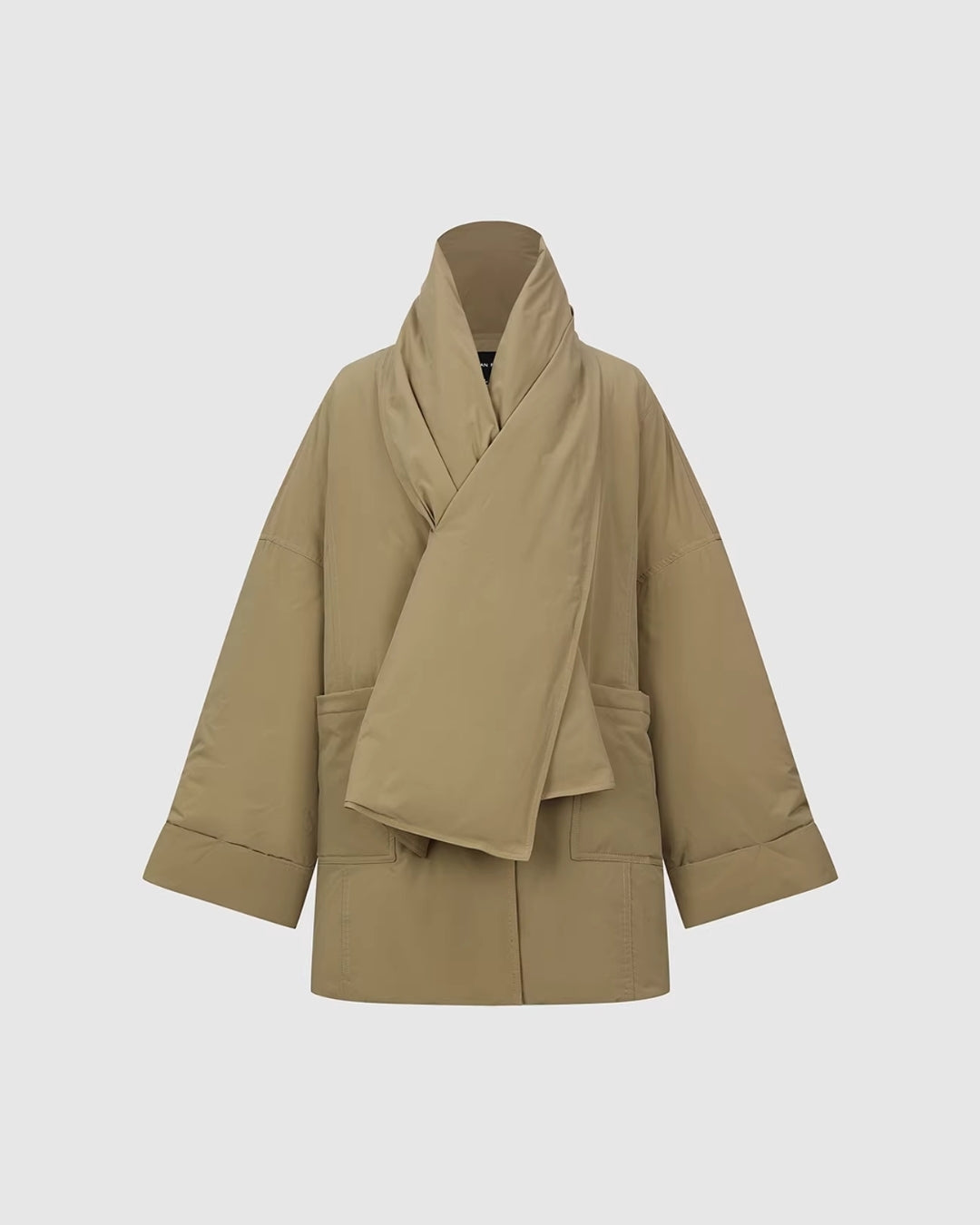 Quiet Luxury & Oversized Collar