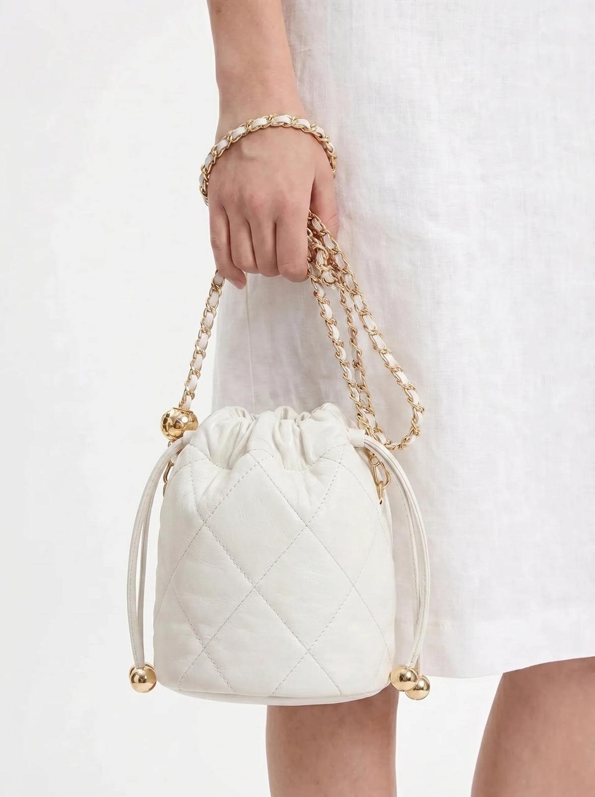 Quilted Chain Bucket Bag