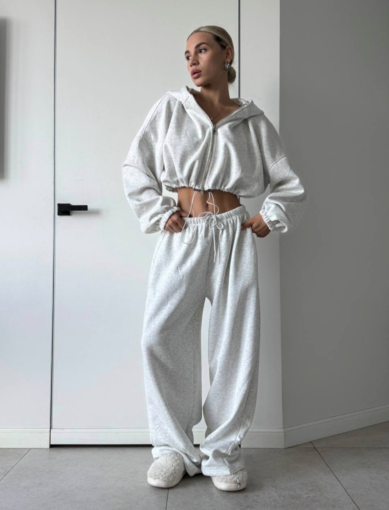 Baggy Training Set with Cropped Zipper Hoodie