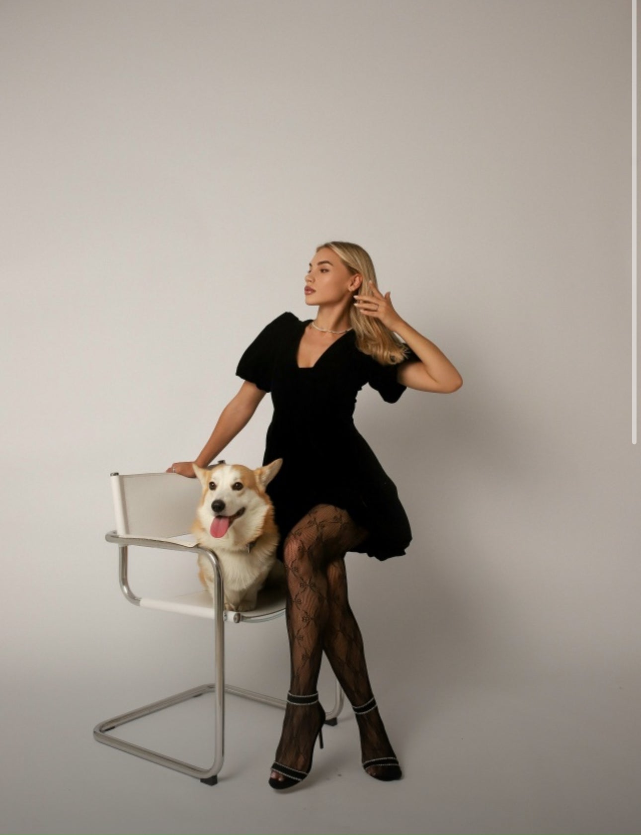 Black Evening Dress with Puff Short Sleeves