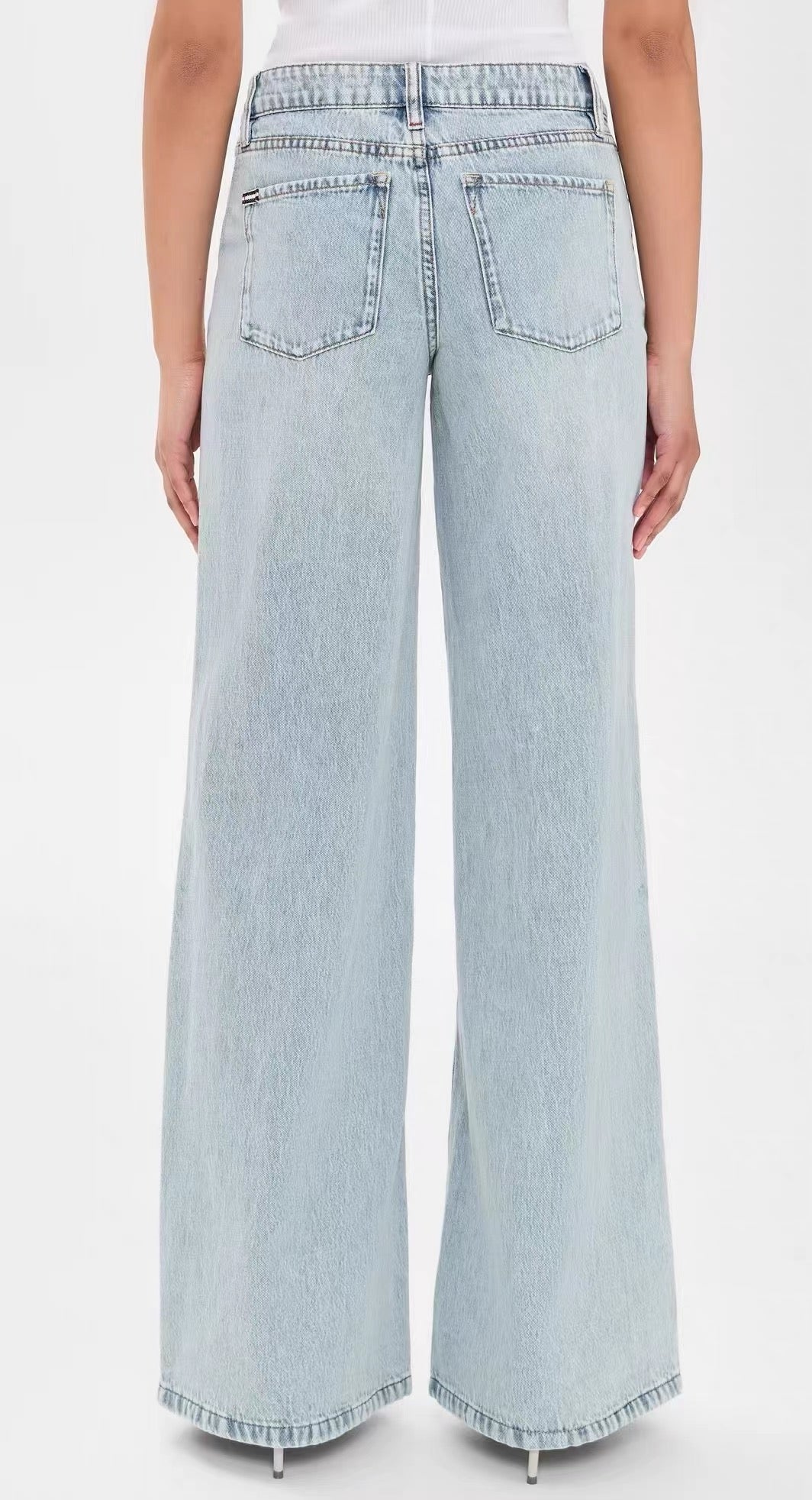 Floral Print Wide-Leg Jeans