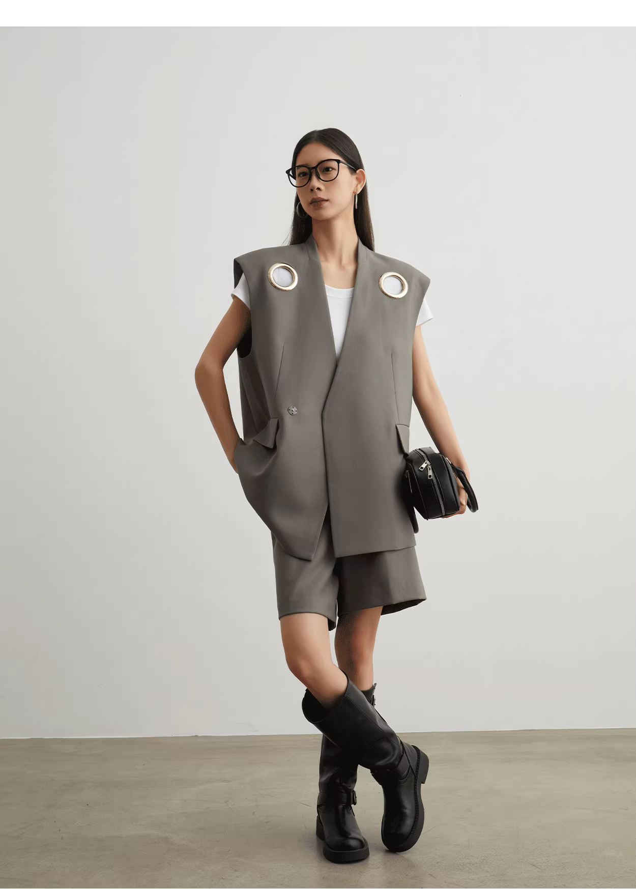 Sleeveless blazer vest + shorts set