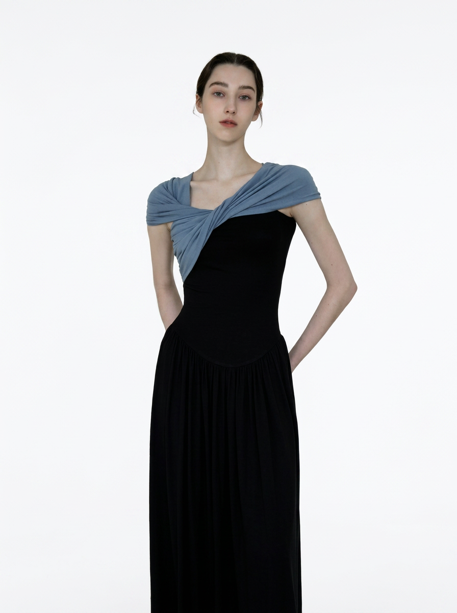 One-Shoulder Knit Bow Top