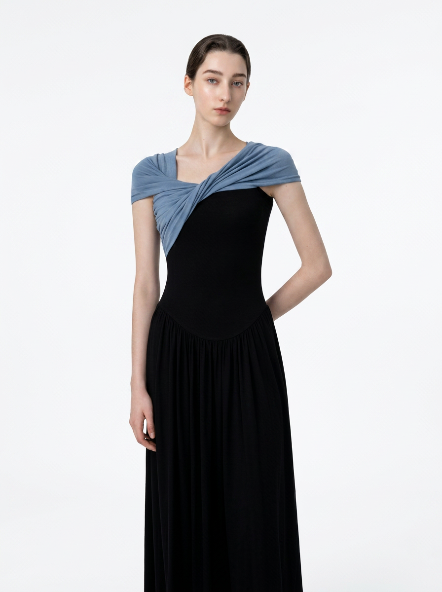 One-Shoulder Knit Bow Top