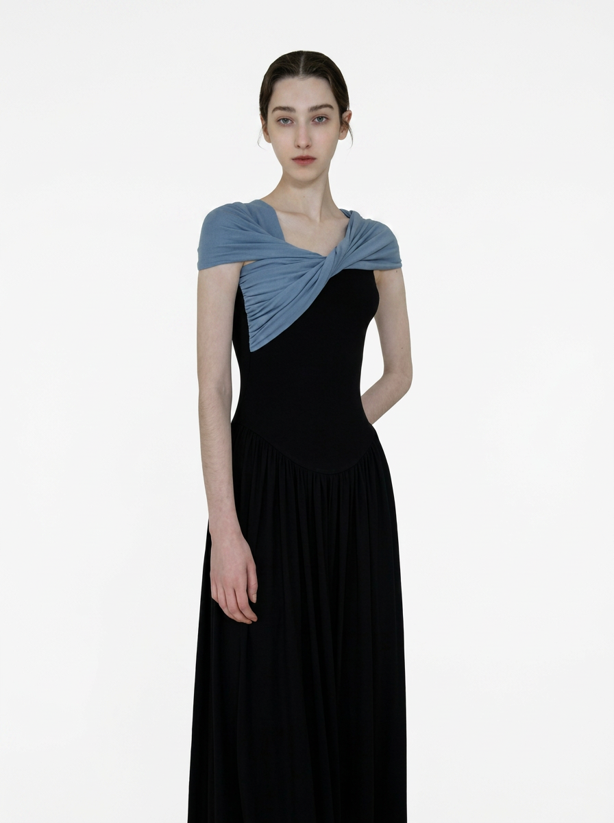 One-Shoulder Knit Bow Top