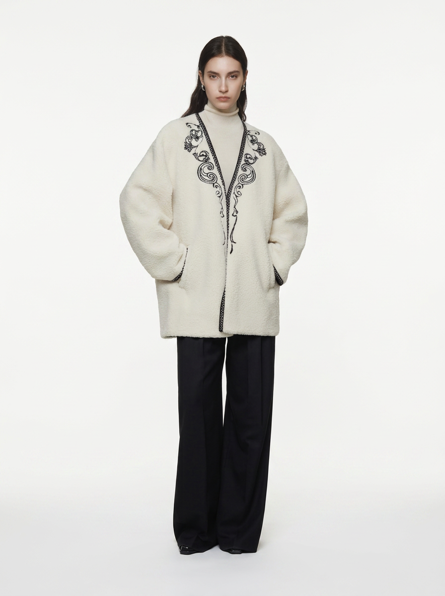 Embroidered V-Neck Short Wool Jacket
