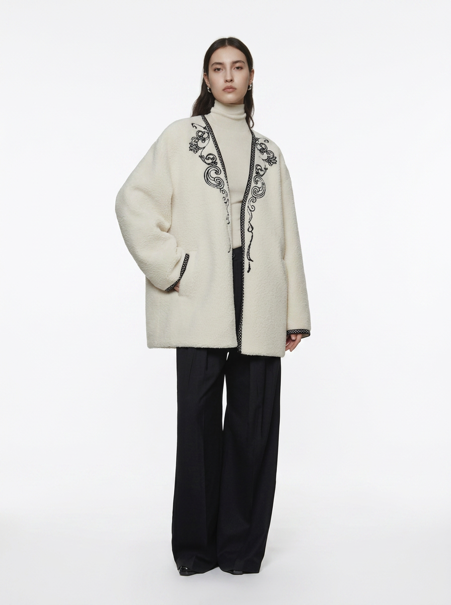 Embroidered V-Neck Short Wool Jacket