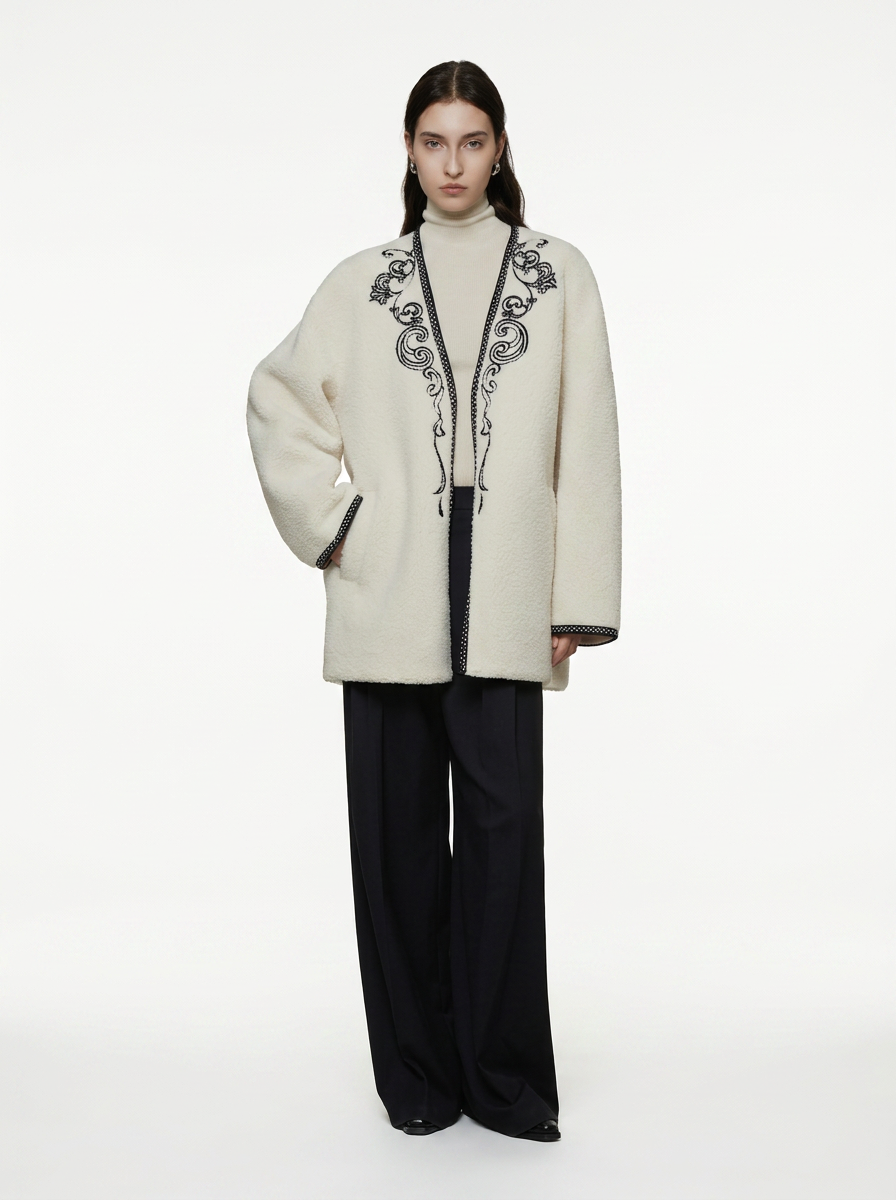 Embroidered V-Neck Short Wool Jacket
