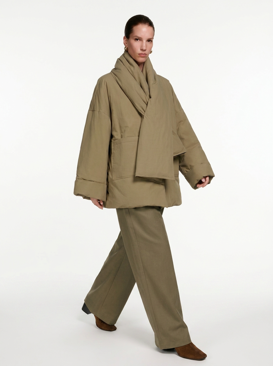 Quiet Luxury & Oversized Collar