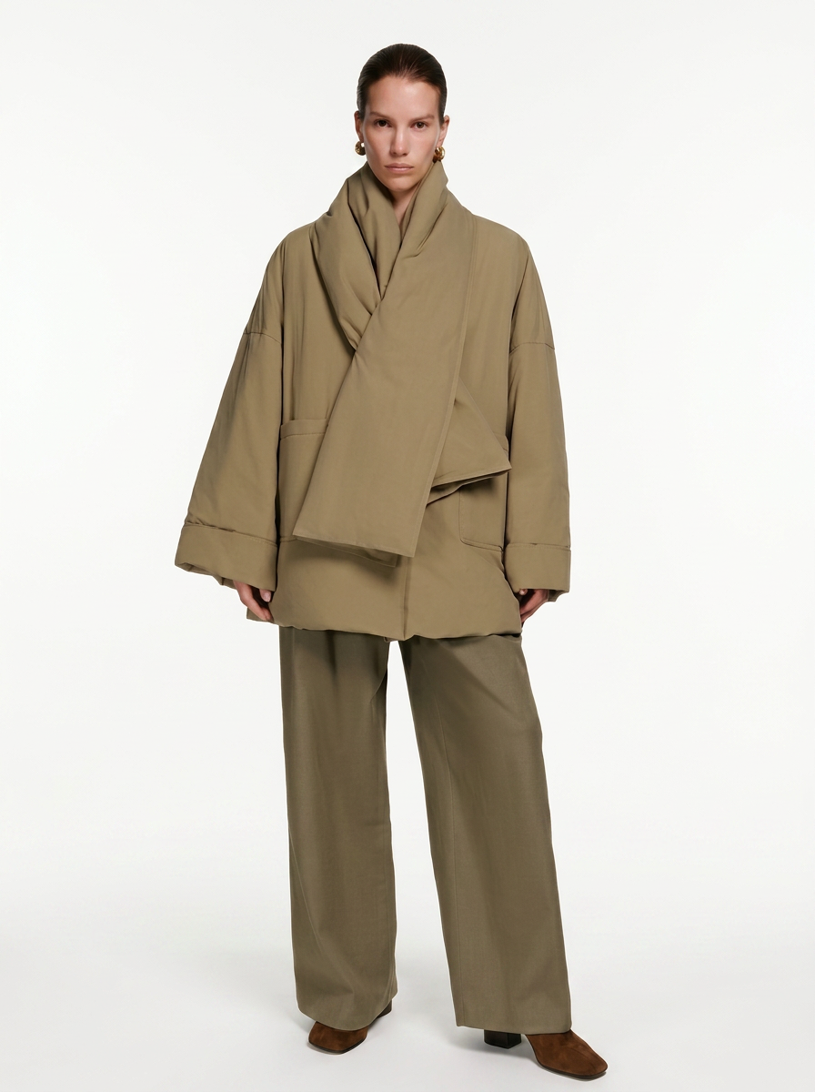 Quiet Luxury & Oversized Collar