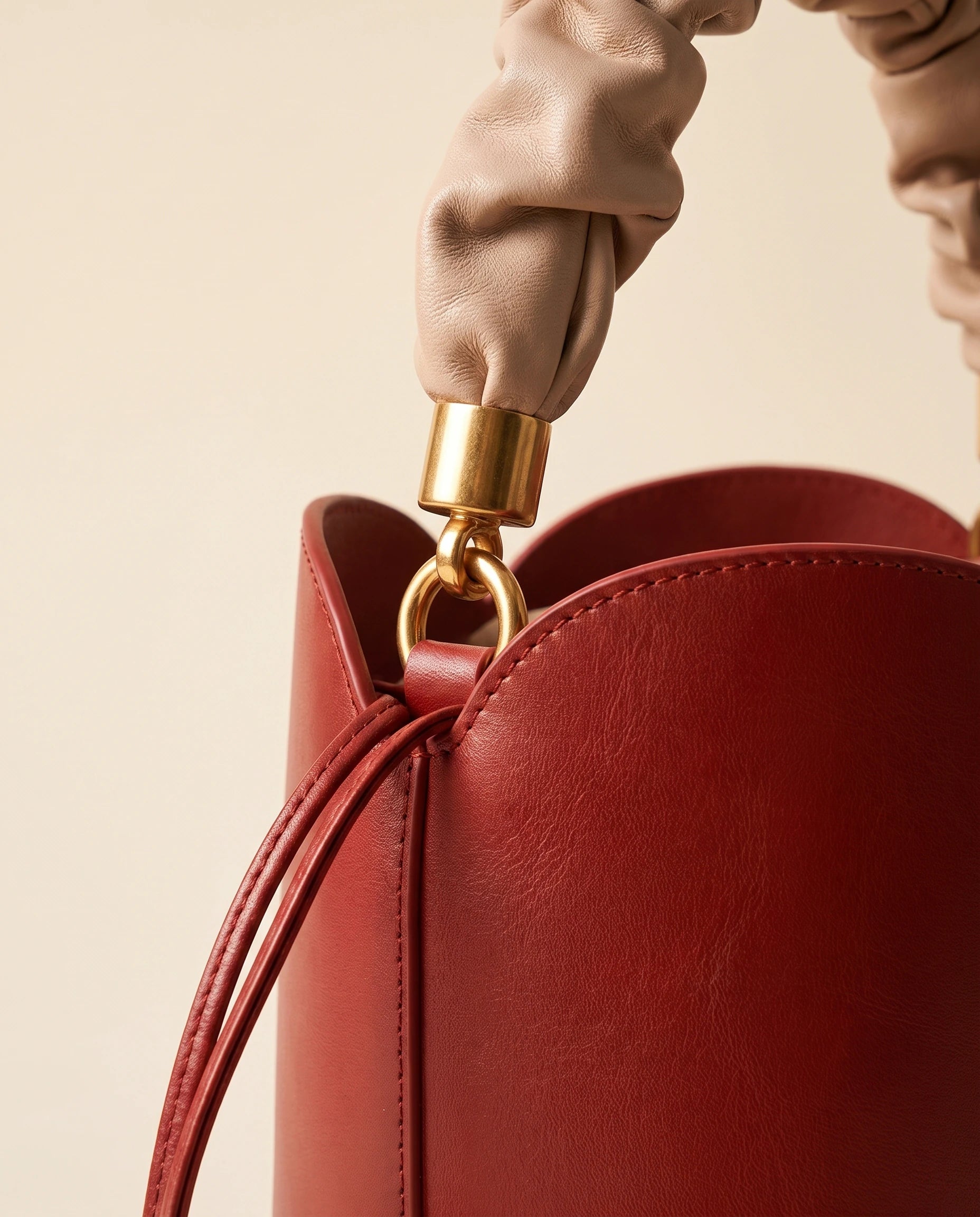 Red Vintage Bucket Bag in Red Whine — detail close-up